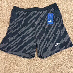 Brooks Journey 7" 2-in-1 Short - NWT Large